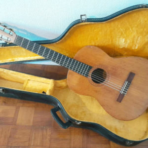 HOFNER Concert guitar