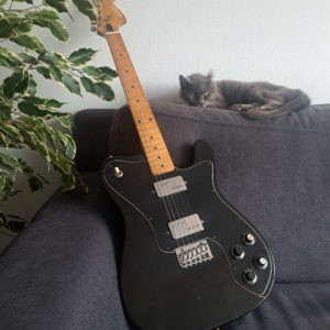 Teisco-AvoraTelecasterDeluxe-vintageGuitar